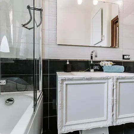 וילה Delle Viole